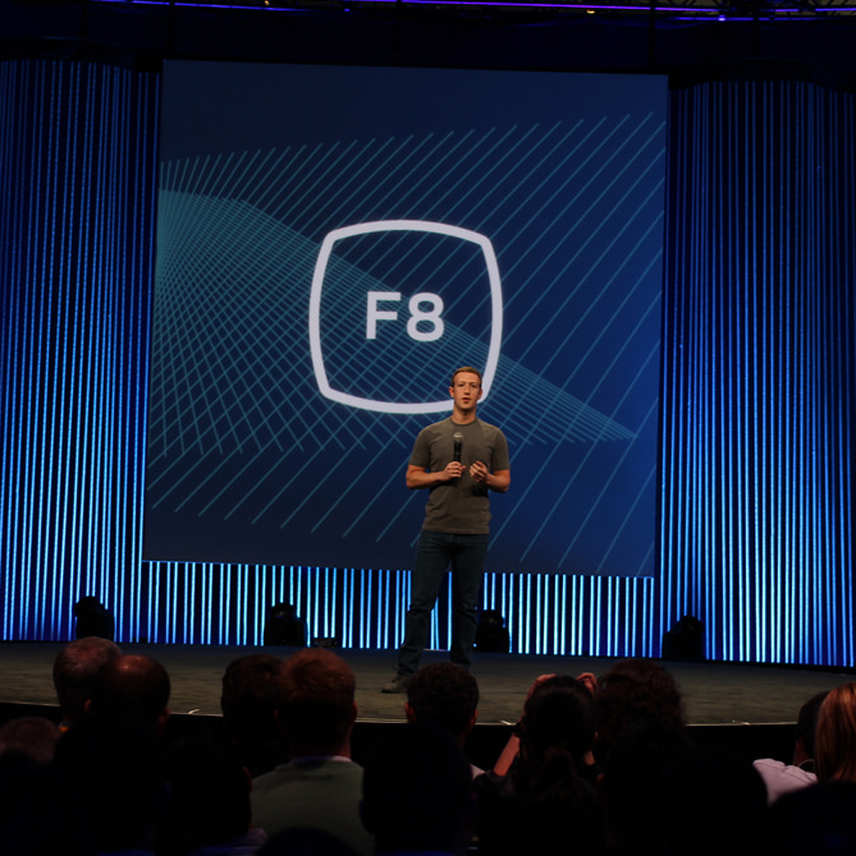 Ganancias trimestrales de Facebook crecen 186%