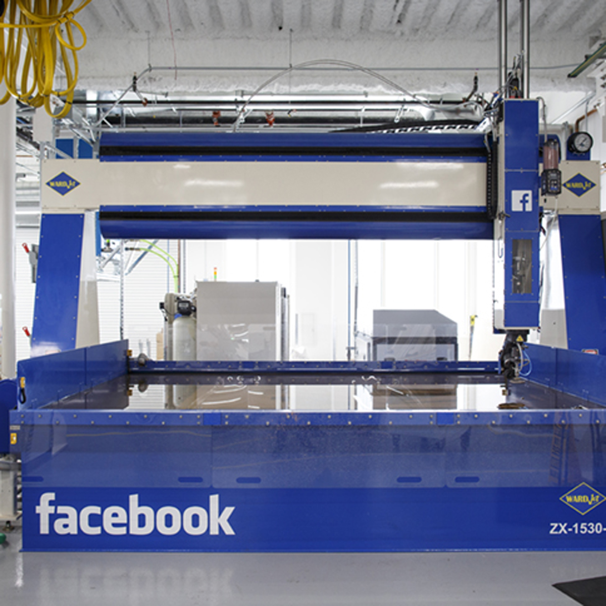 Área 404, así es el laboratorio de Facebook para crear hardware
