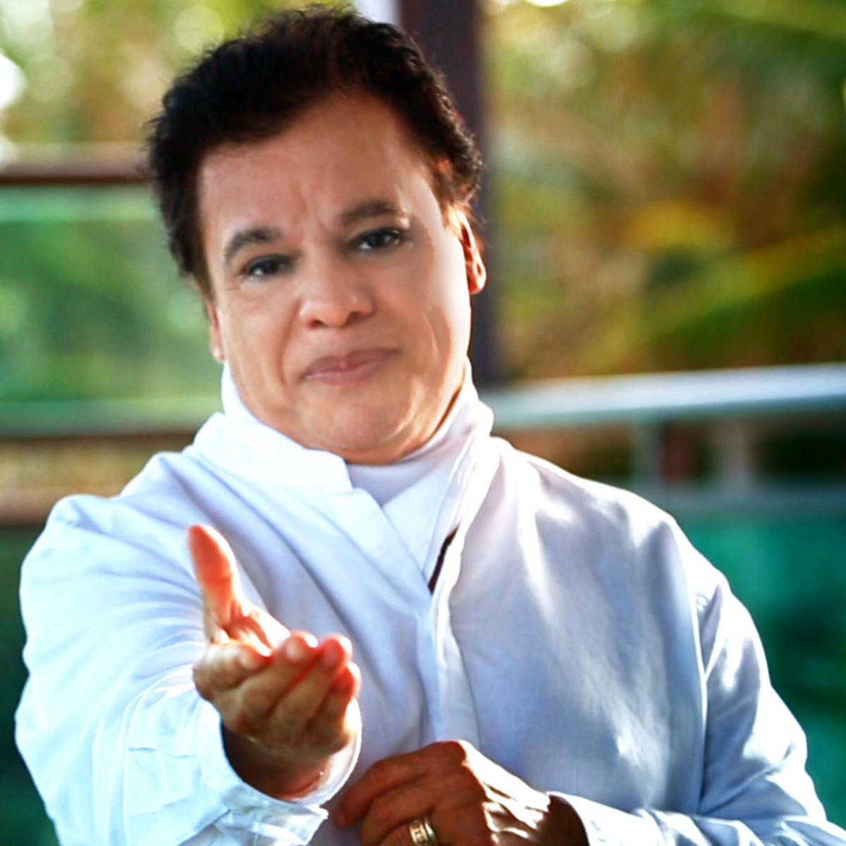 Escucha la playlist definitiva para entender a Juan Gabriel