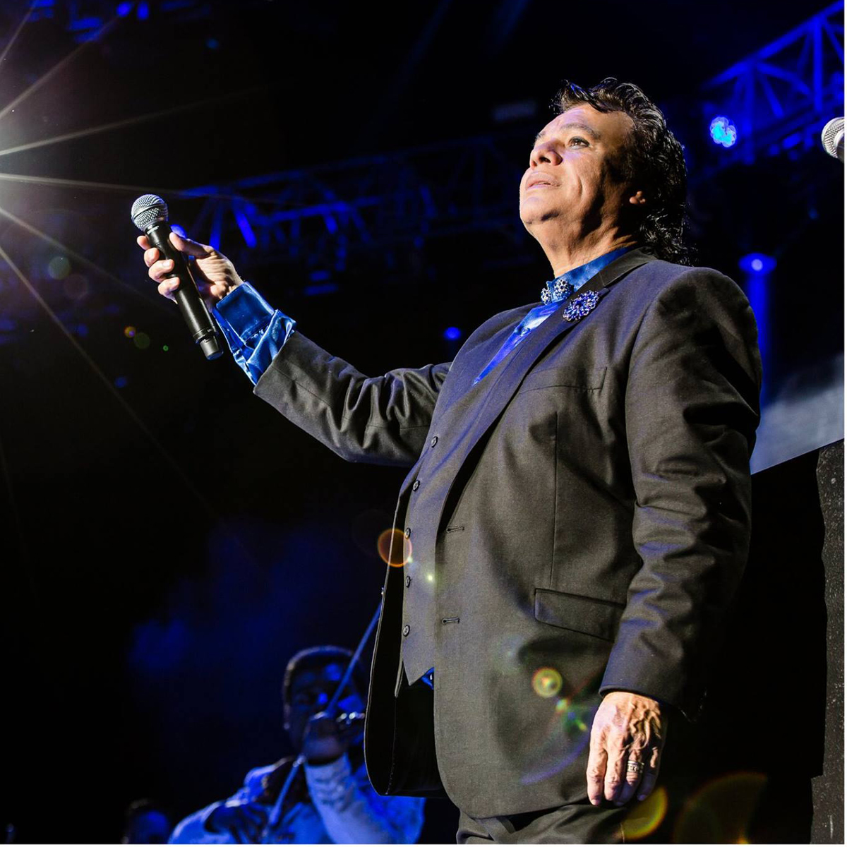 Juan Gabriel, la trayectoria del Divo de Juárez en números