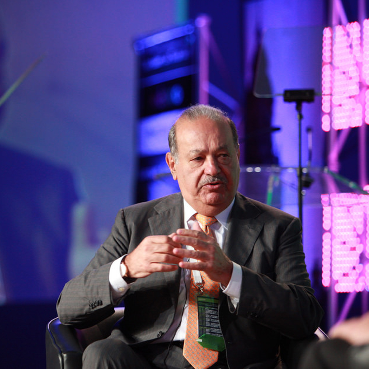 Plataforma de aprendizaje de Slim llega a 500 mil usuarios