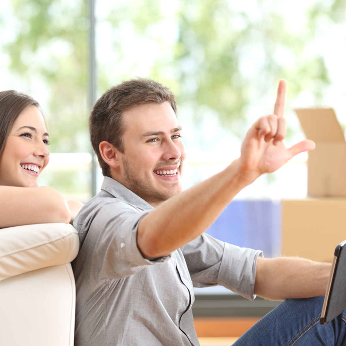 ¿Quieres vivir solo? Considera estos gastos