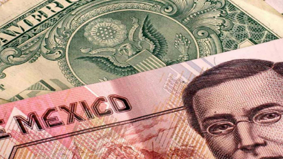 ¿Por qué volvió a subir el dólar?