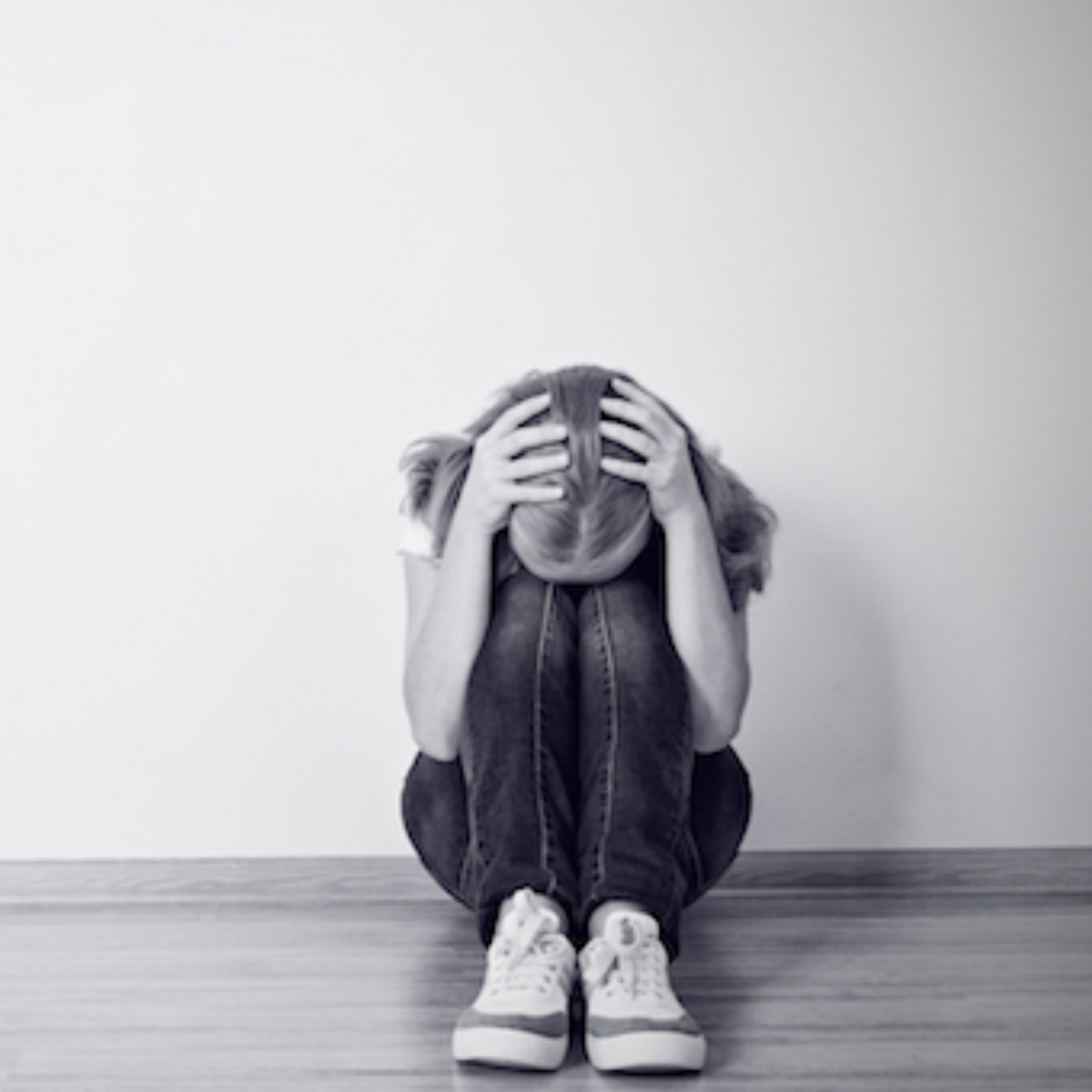 Instagram ofrece ayuda a quien esté pensando en suicidarse