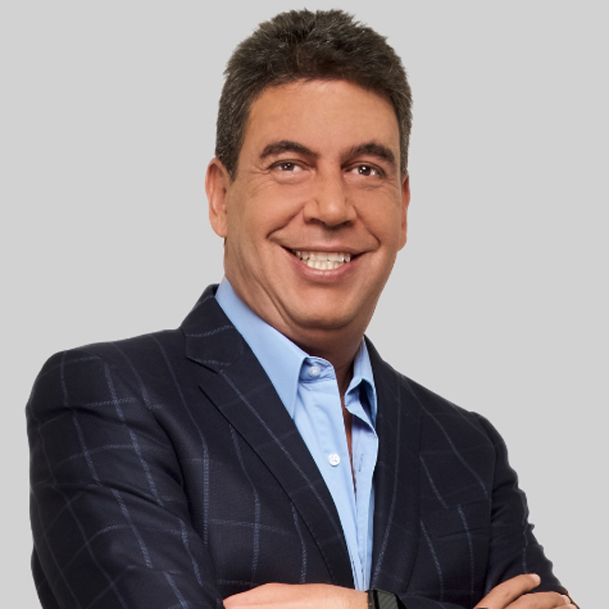 Arturo Elías Ayub ya encontró al “mejor vendedor de empanadas”