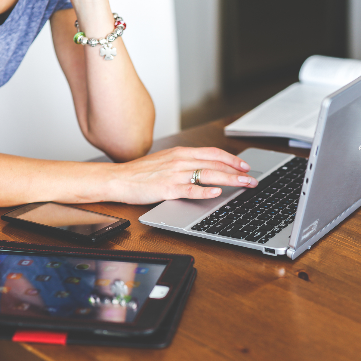 Nueva York ya tiene una ley que protege a freelancers contra clientes que no pagan