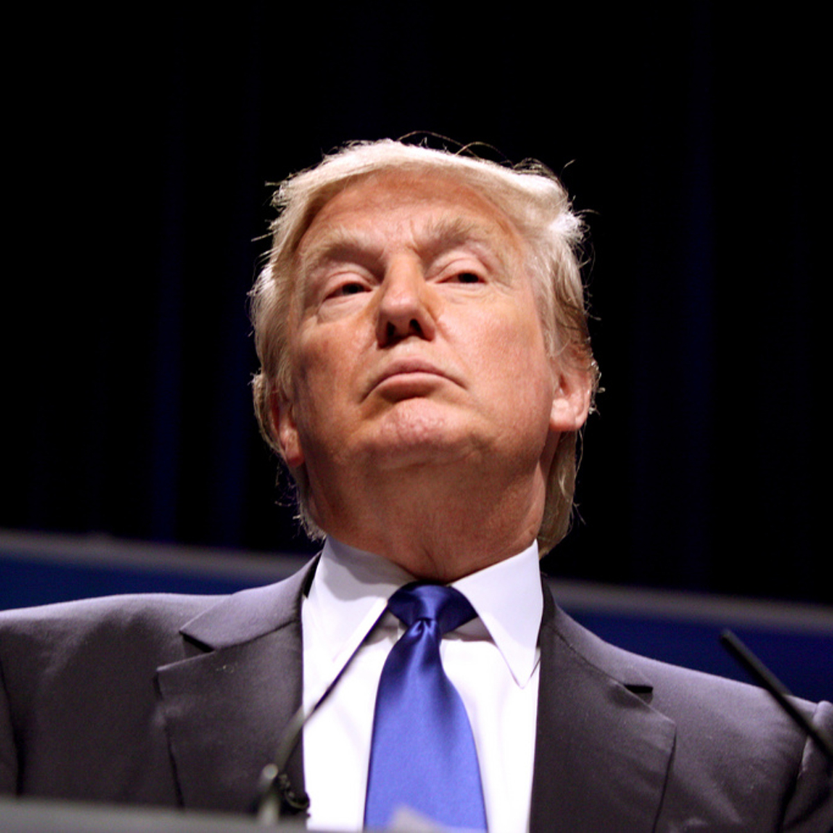 Donald Trump transmitirá programa a través de Facebook Live