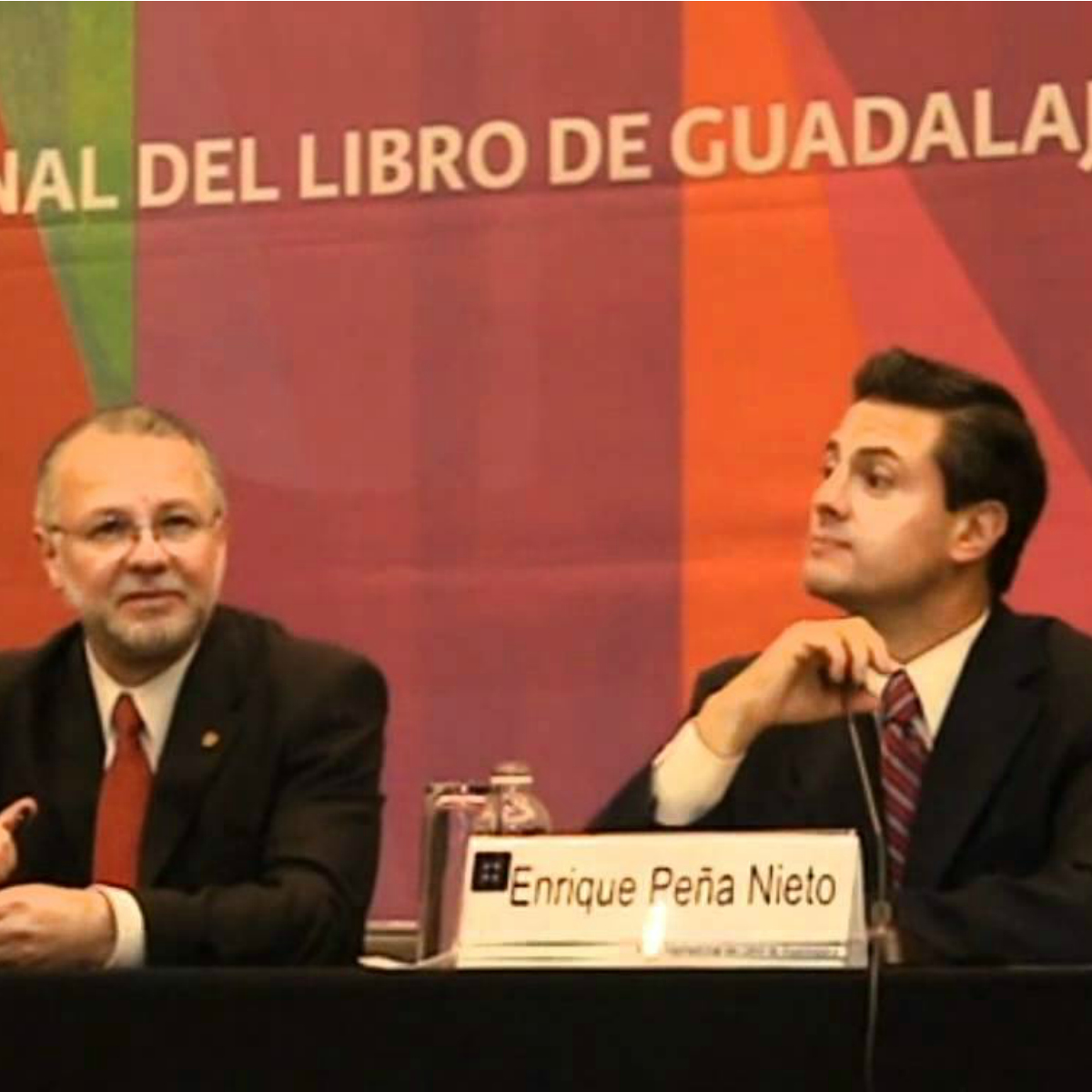 Cuatro formas de no verte ignorante cuando te preguntan algo que no sabes