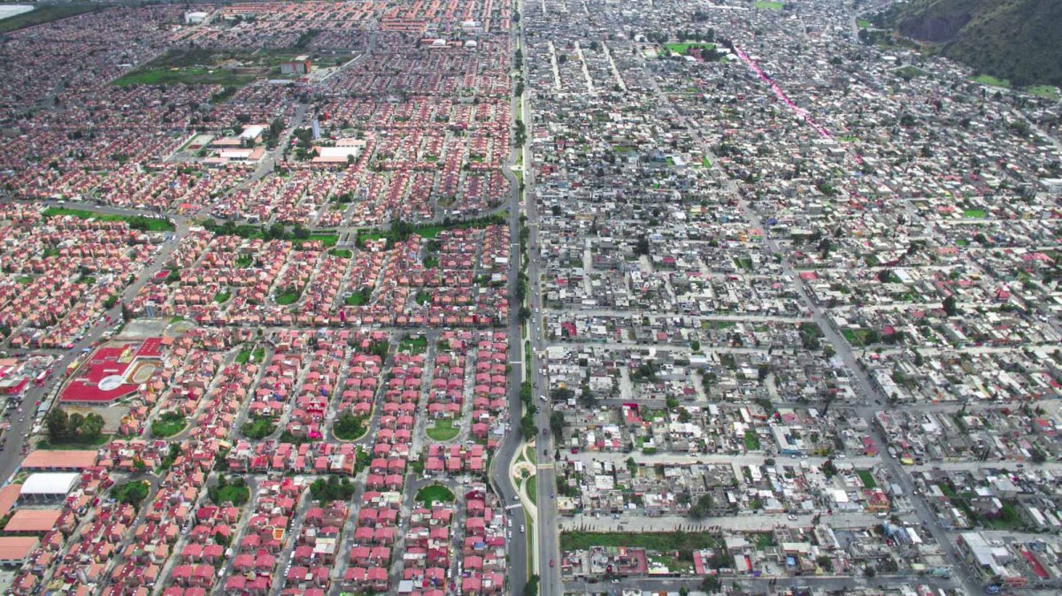 google-maps-and-a-fellow-photographer-who-was-more-familiar-with-the-area-helped-miller-identify-safe-places-to-launch-and-land-his-dji-inspire-one-drone-it-costs-about-3000