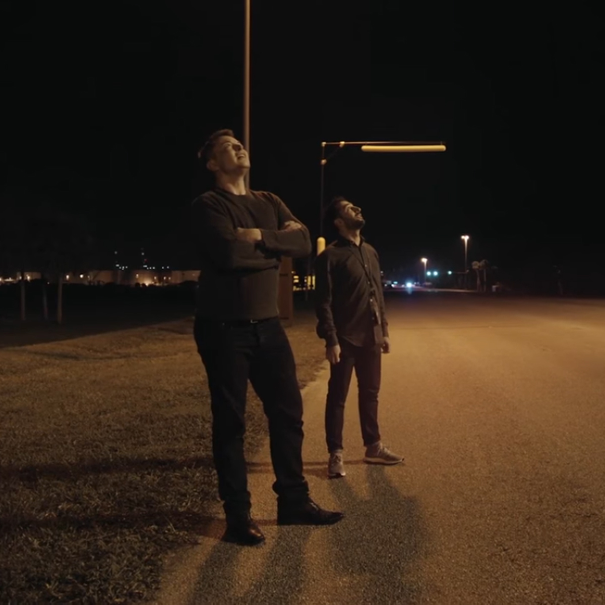 Esto fue lo que hizo Elon Musk cuando el Falcon 9 aterrizó con éxito