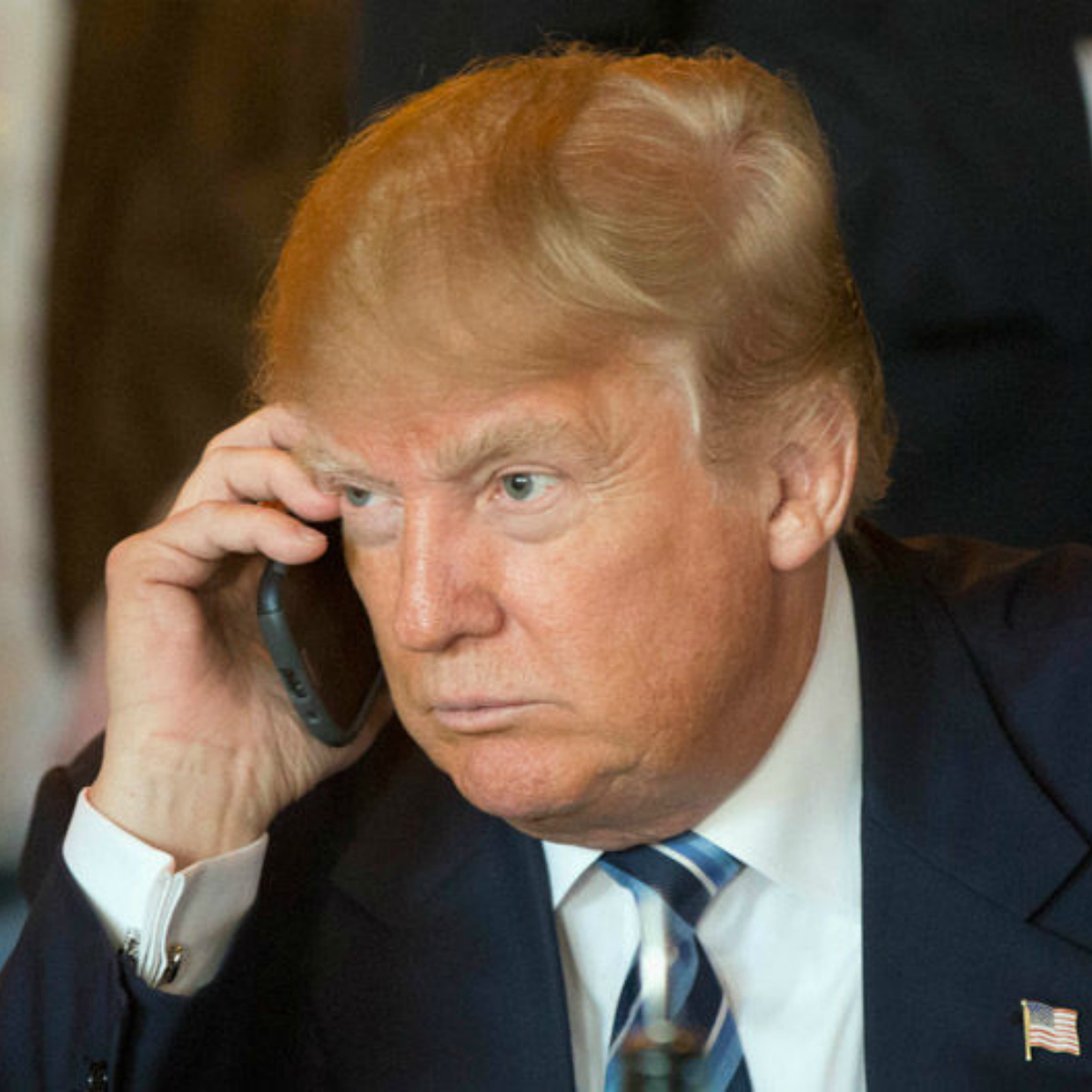 Servicio Secreto obligó a Trump a renunciar al teléfono con el que tuitea