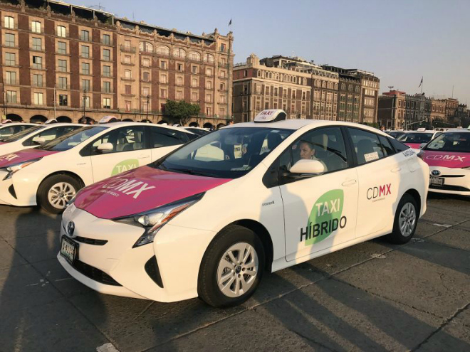 Taxis estrenan tecnología L1BRE con botón de pánico en Ciudad de México