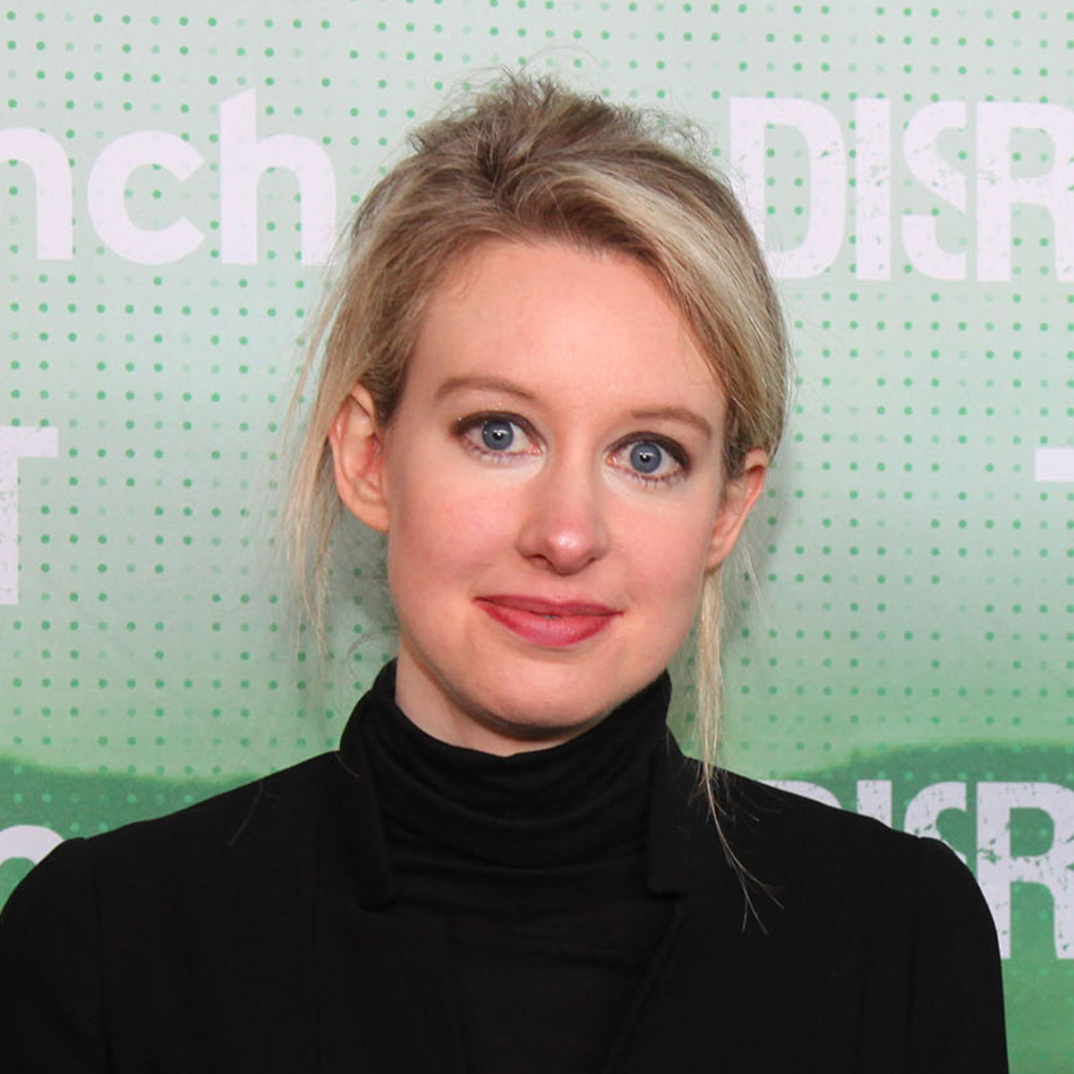 Theranos, la empresa de la socia de Slim, no ha tenido ingresos en dos años