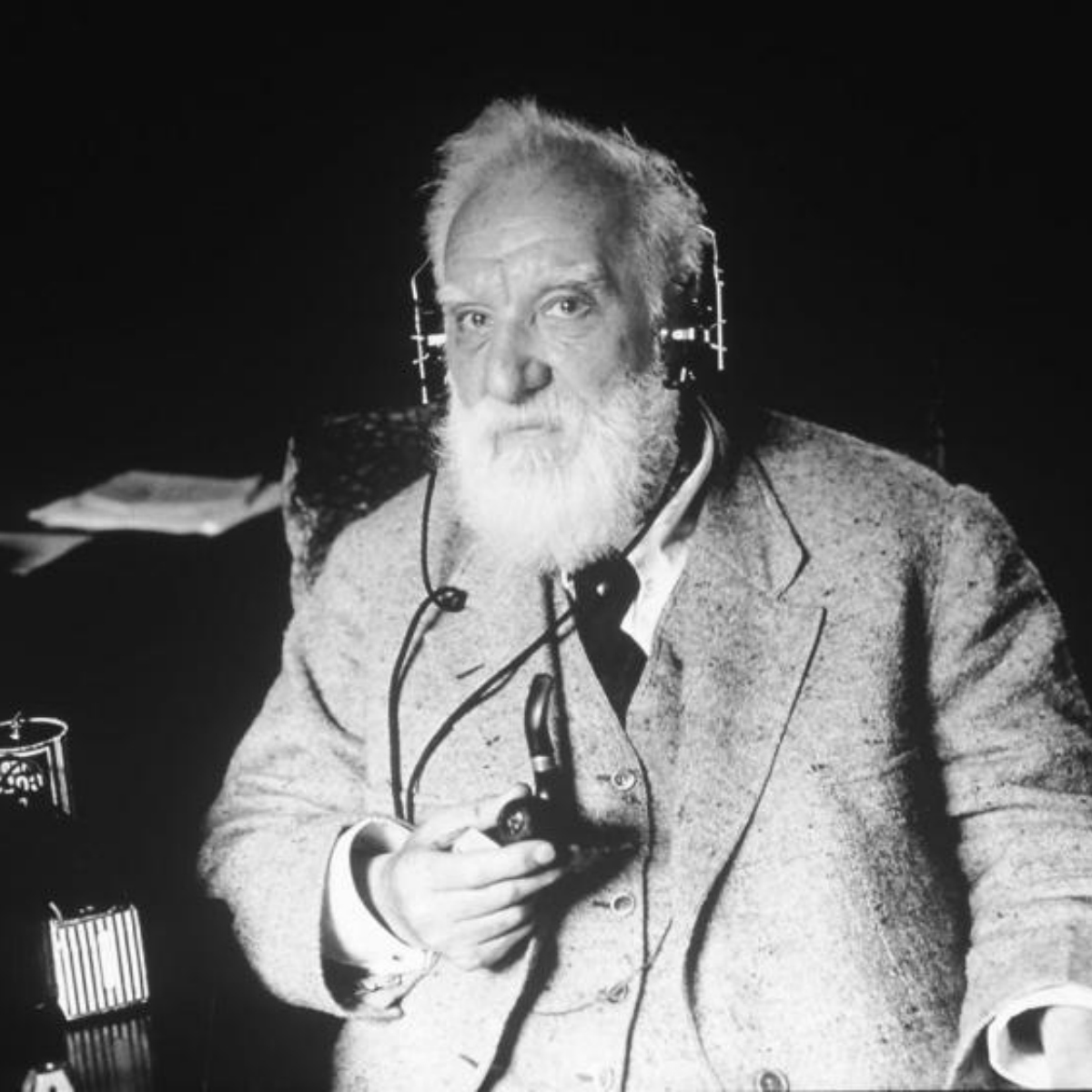 Las inquietantes predicciones de Alexander Graham Bell sobre el futuro que ya se cumplieron