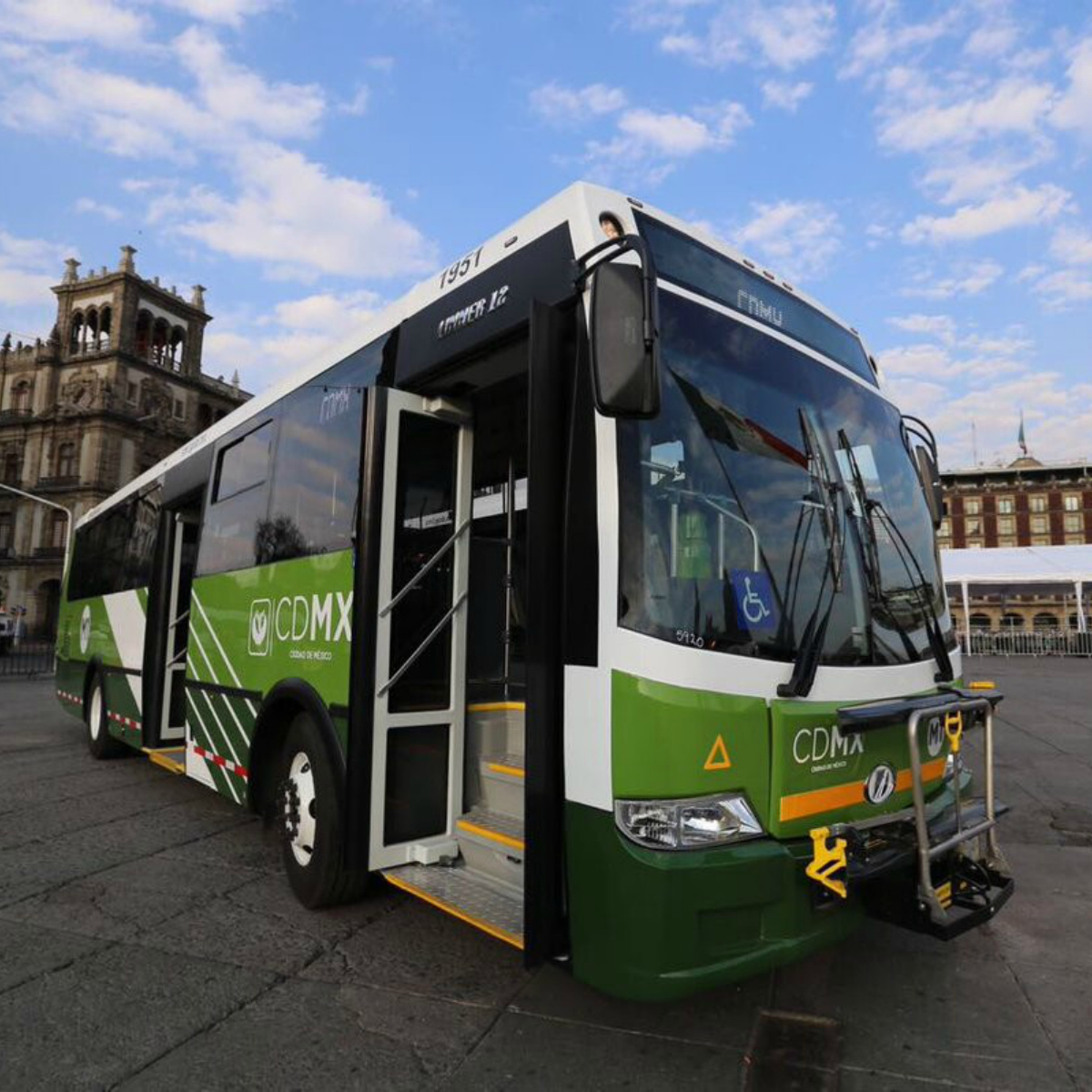 Los nuevos autobuses de la CDMX tendrán puertos USB, GPS y cámaras de seguridad