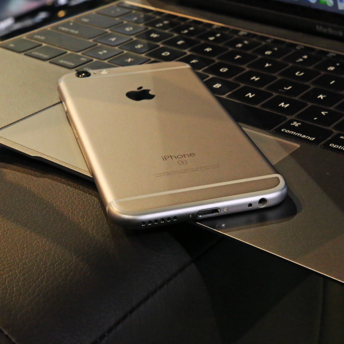 Patente sugiere planes de Apple para convertir tu iPhone en una MacBook