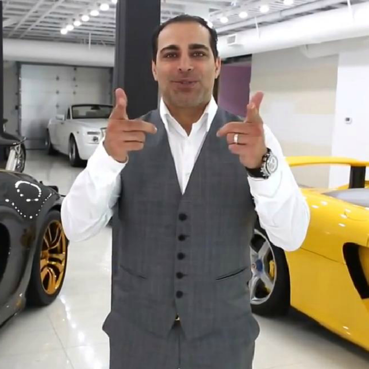 Este inmigrante empezó como empleado y acabó como multimillonario