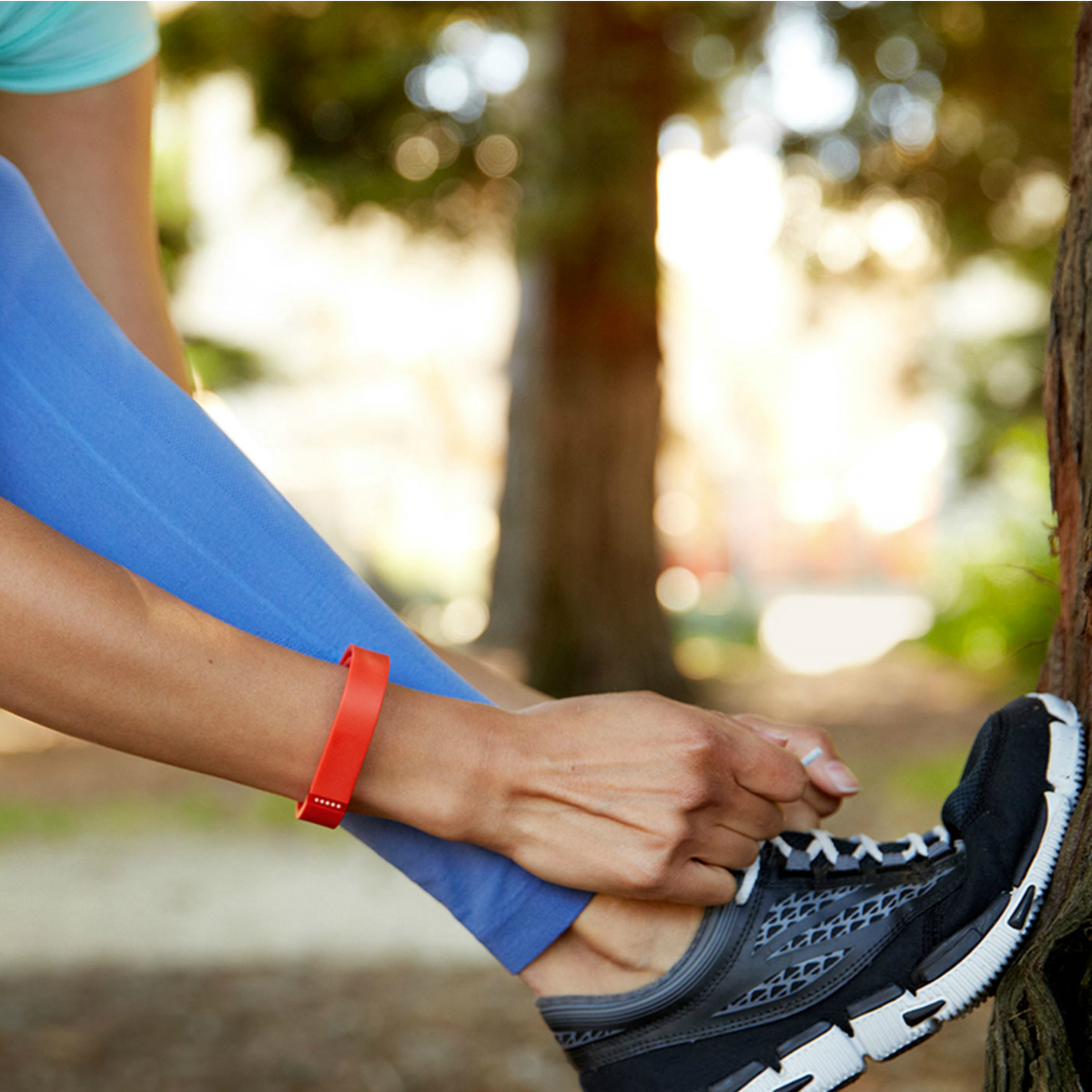 Una pulsera inteligente Fitbit le salvó la vida a una mujer