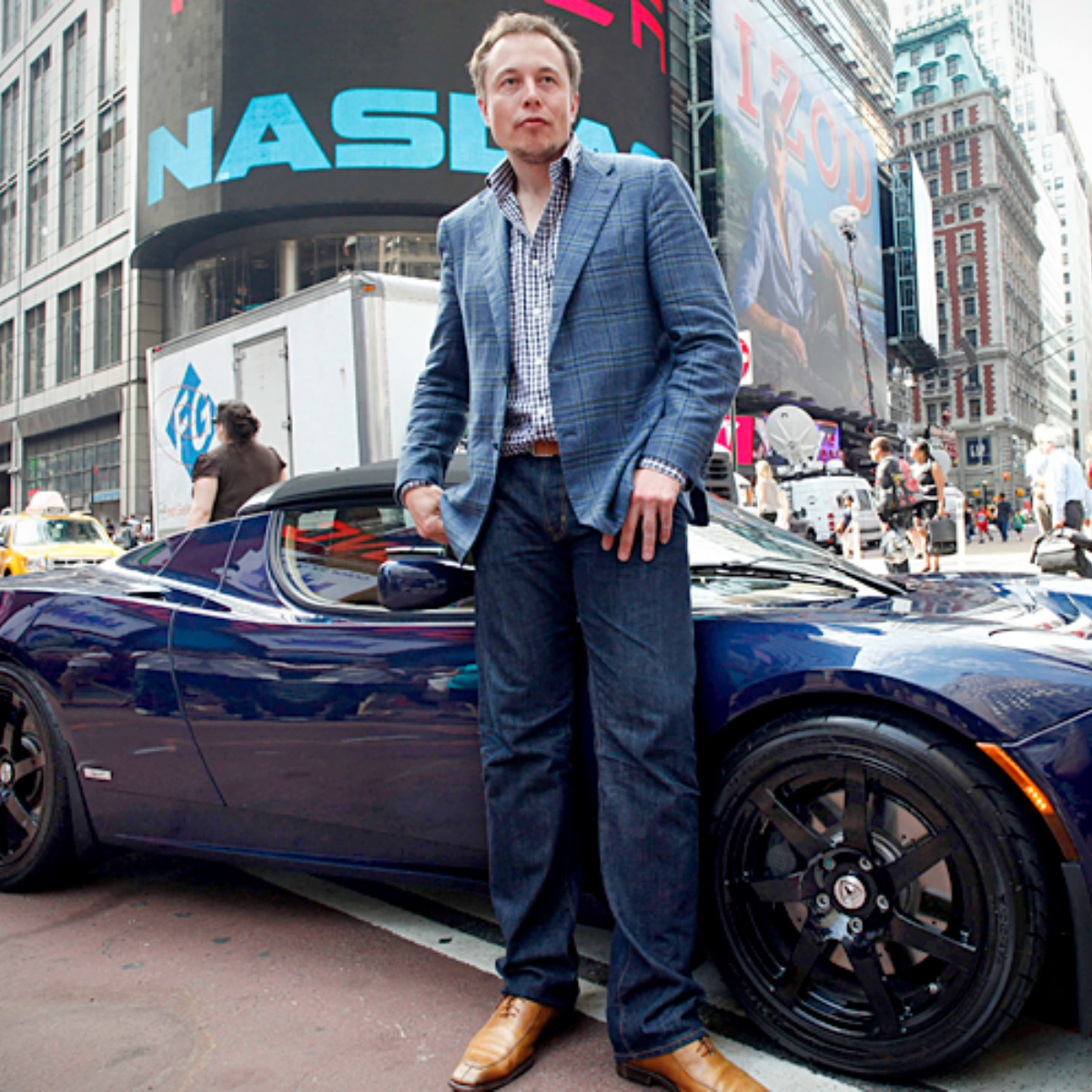 ¿Cuántas horas trabaja Elon Musk al día?