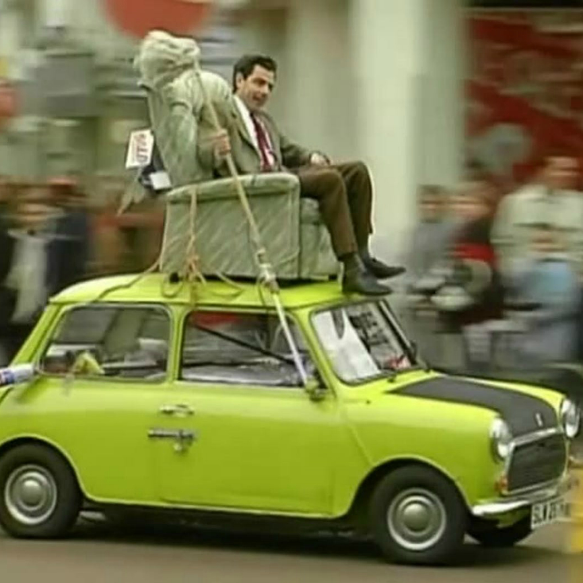 ¿Por qué en algunos países suelen conducir por la izquierda?