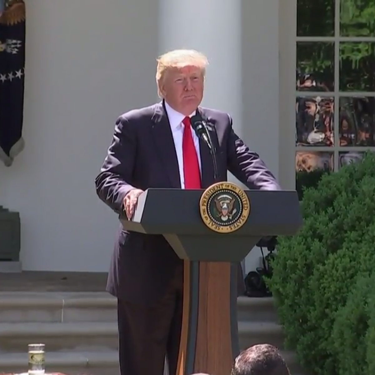 Donald Trump saca a Estados Unidos del acuerdo climático de París