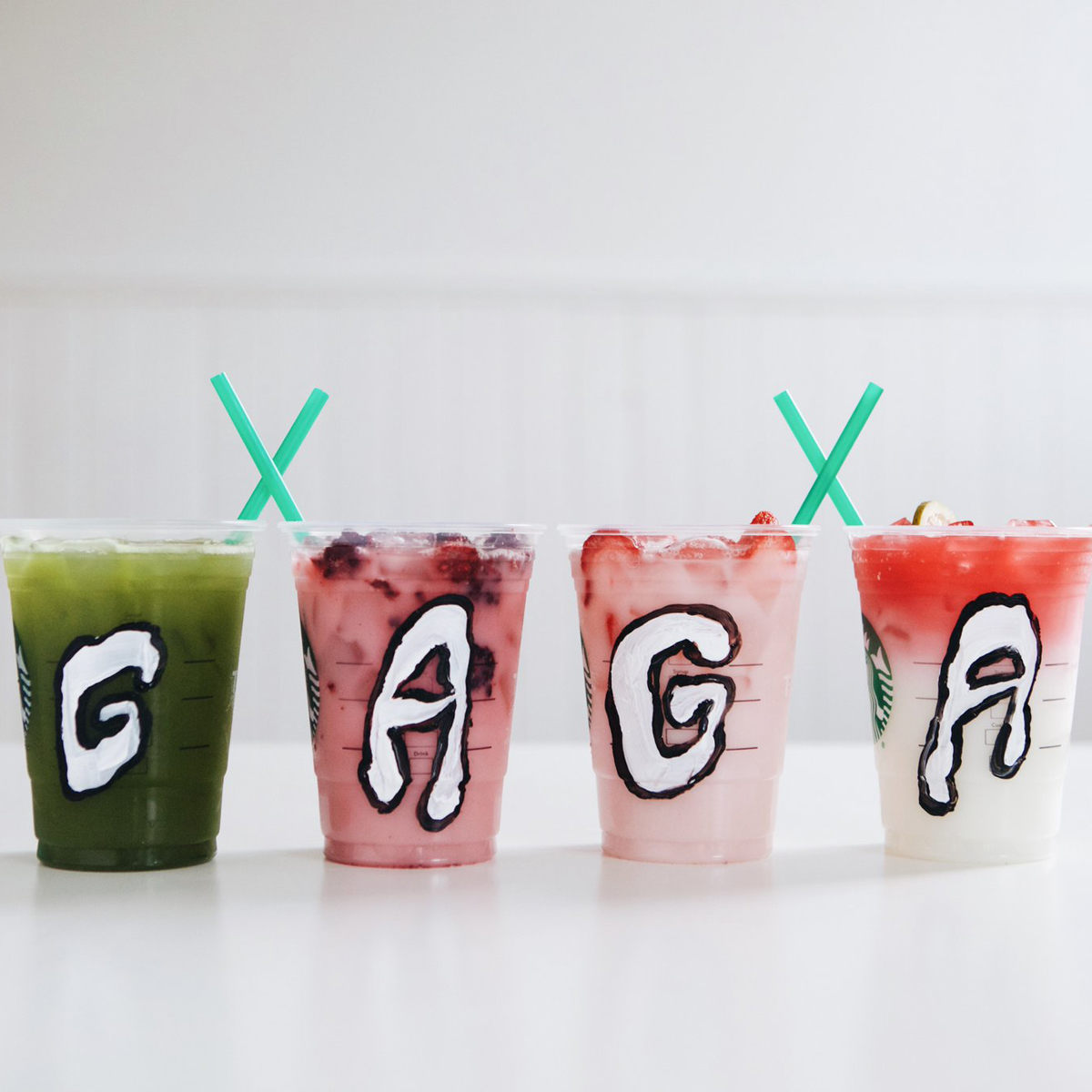 Lady Gaga tendrá su propia línea de bebidas en Starbucks