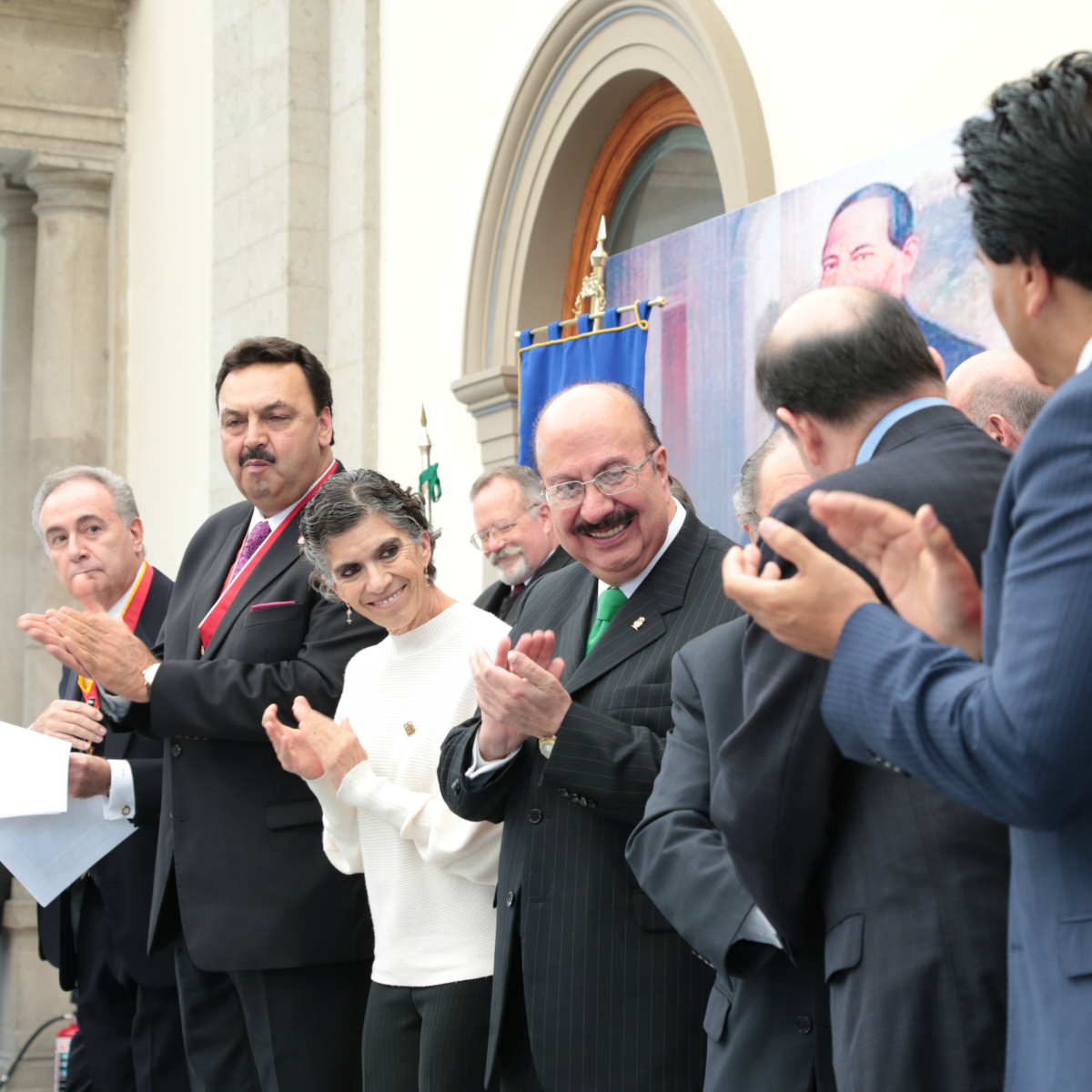 Celebran 150 años del fin del Imperio y la posterior Restauración de la República