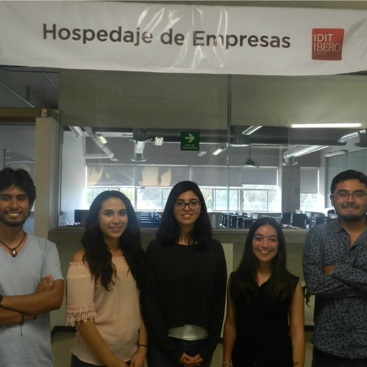 Estudiantes mexicanos crean dispositivo que 'hará ver' a personas con debilidad visual