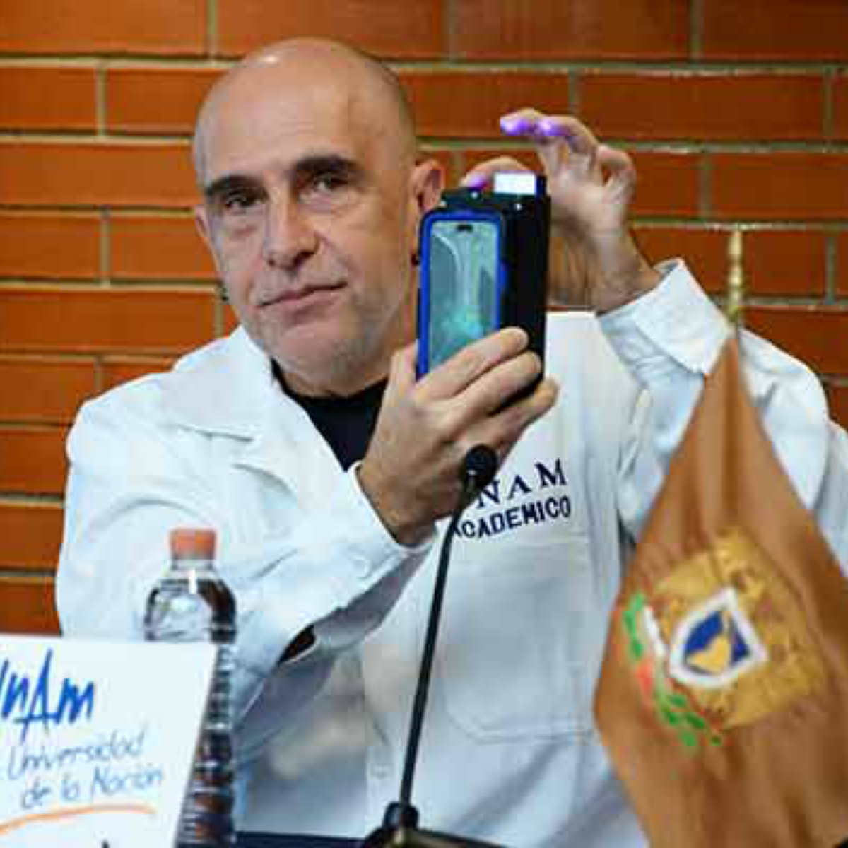 Investigadores mexicanos crean un lector de ADN portátil