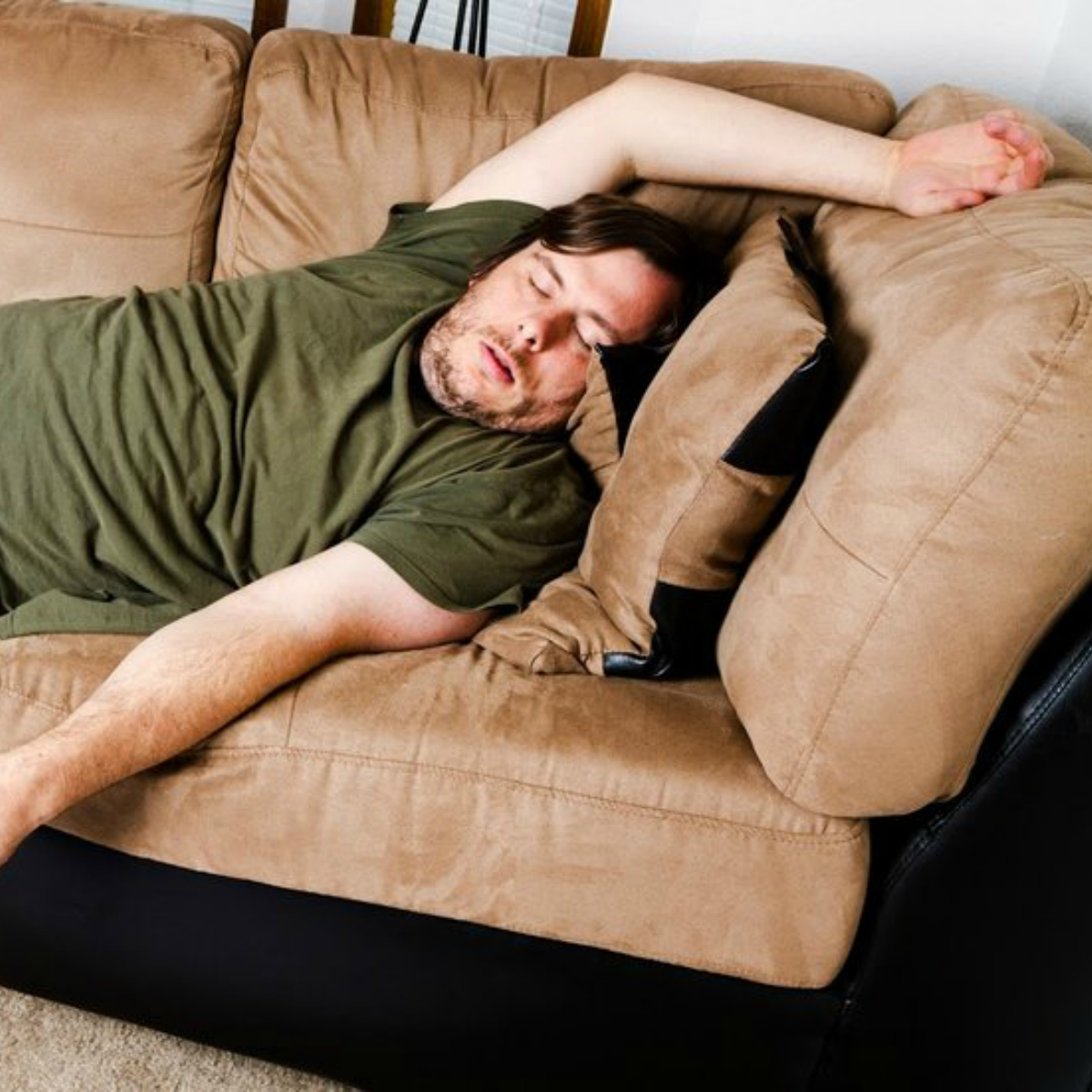 Jóvenes mexicanos, de los que más tardan en salirse de casa de sus padres