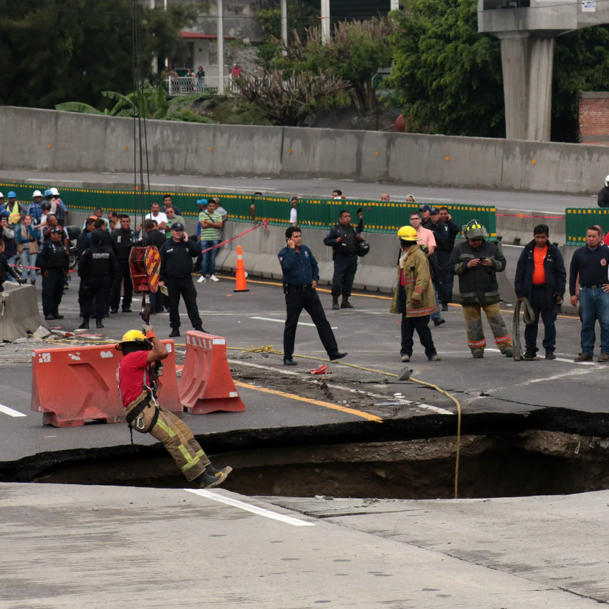 Esto fue lo que ocasionó el socavón en el Paso Exprés de Cuernavaca