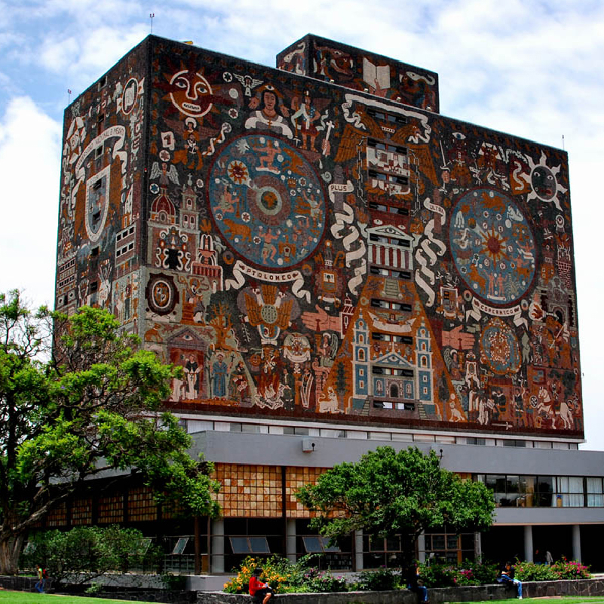 ¿Qué escuelas tendrán clases mañana?