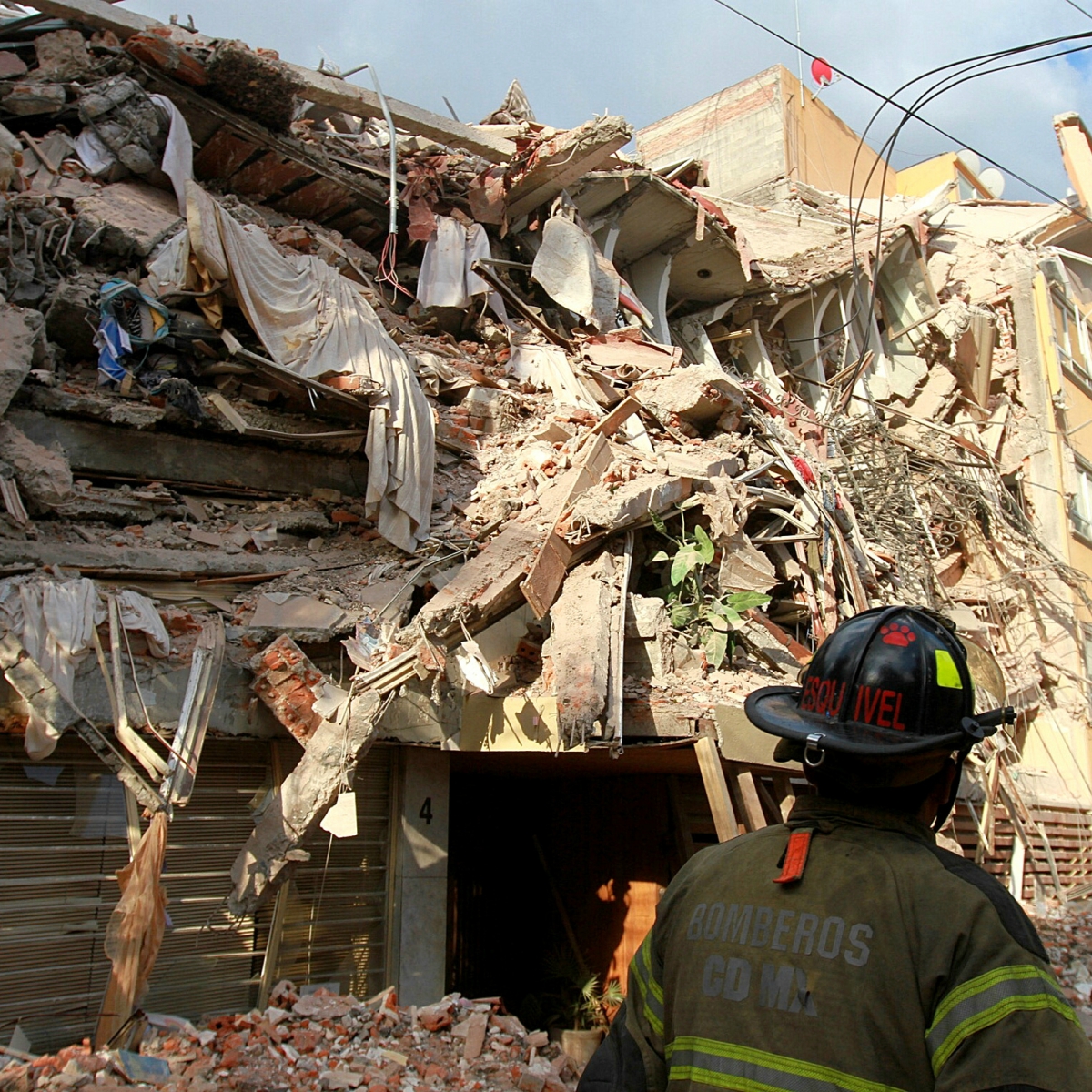 El sismo en México ocasionó réplicas en otros países. Esta es la razón.