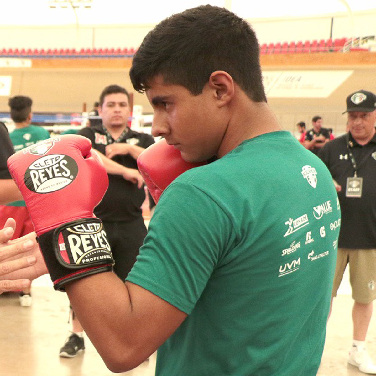 Academia Conade preparará a jóvenes boxeadores con tecnología