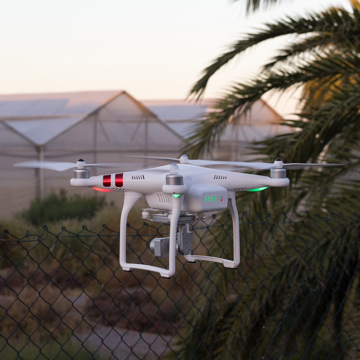 Detienen a cuatro personas que transportaban un dron con explosivos en México