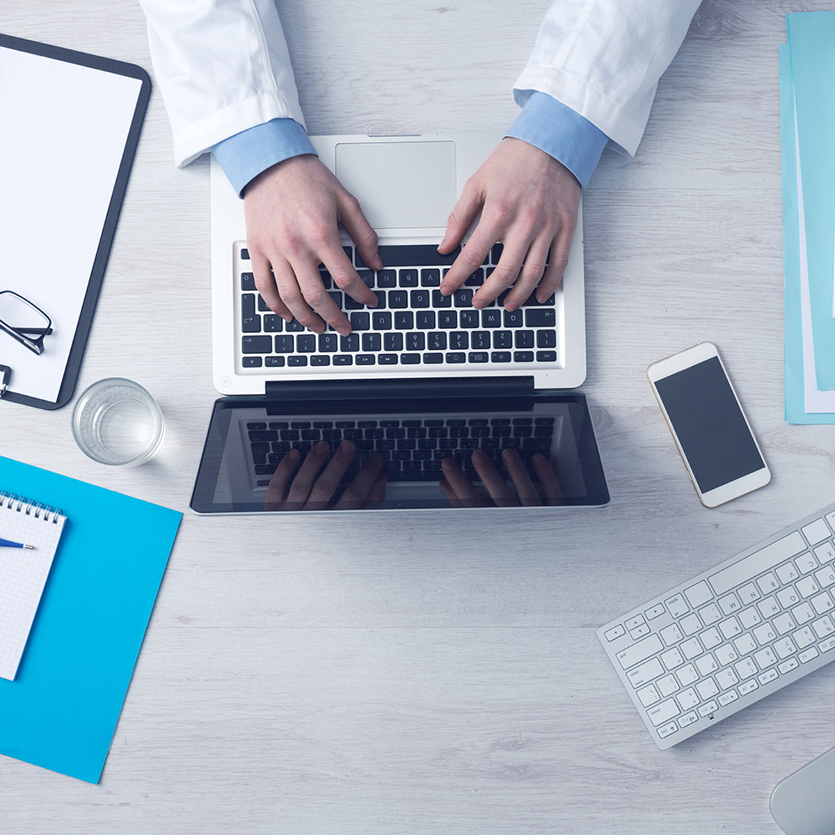 ¿Googleas tus síntomas? Podrías sufrir este padecimiento