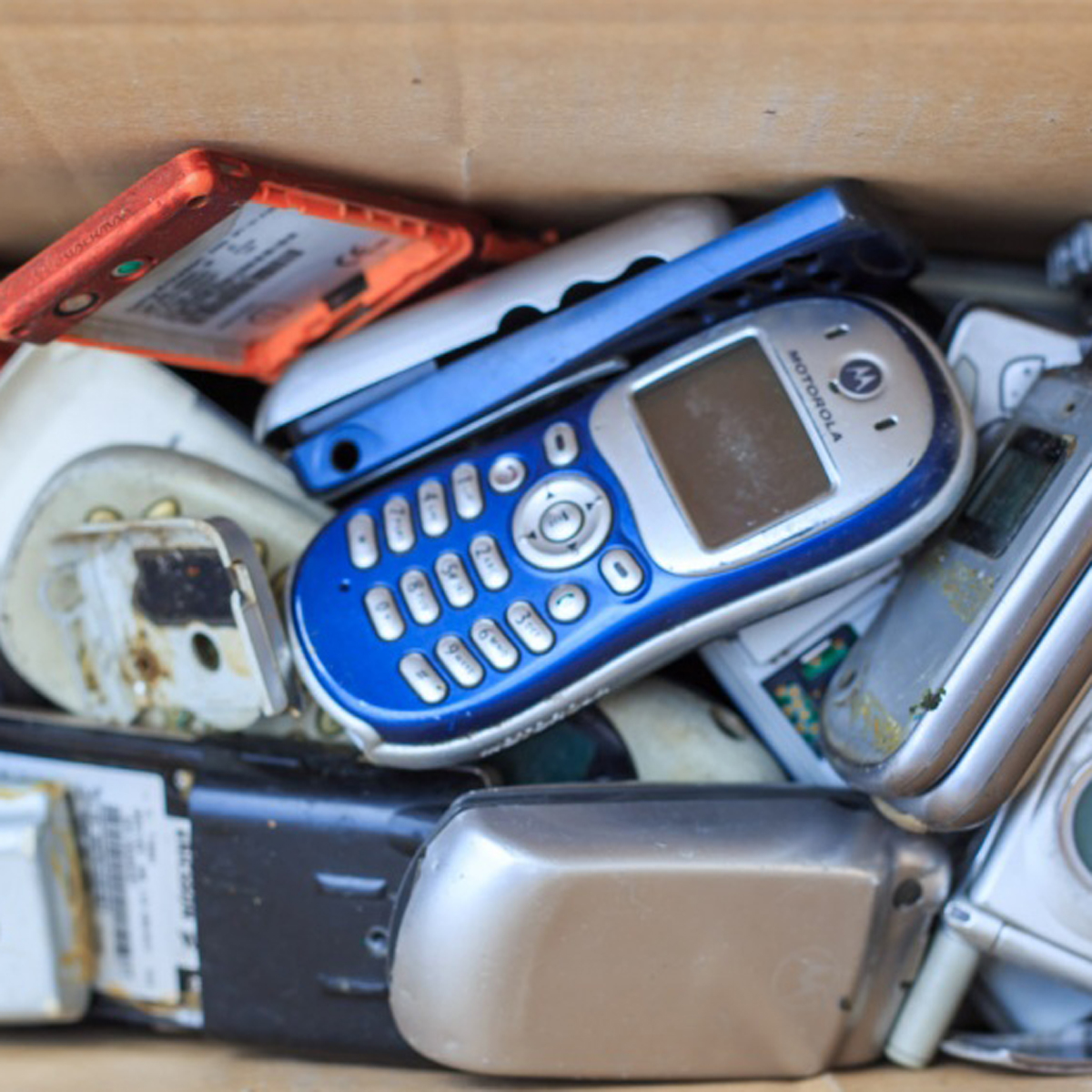 ¿Sabes cómo reciclar tus aparatos electrónicos?