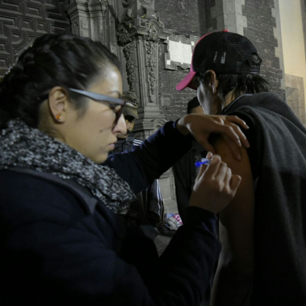 Refuerzan brigadas que combaten el frío invernal