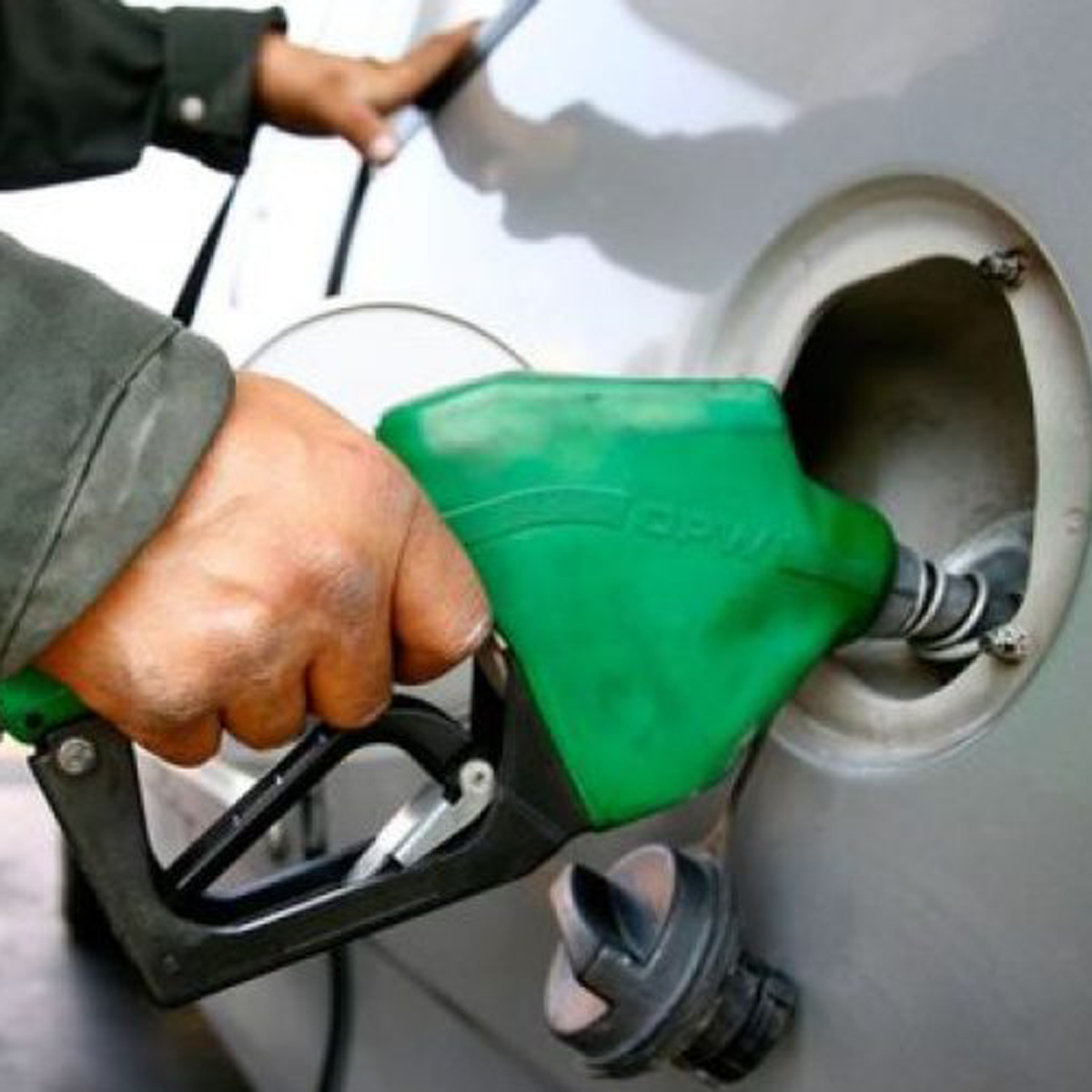 La razón por la que la gasolina sería más cara en 2018