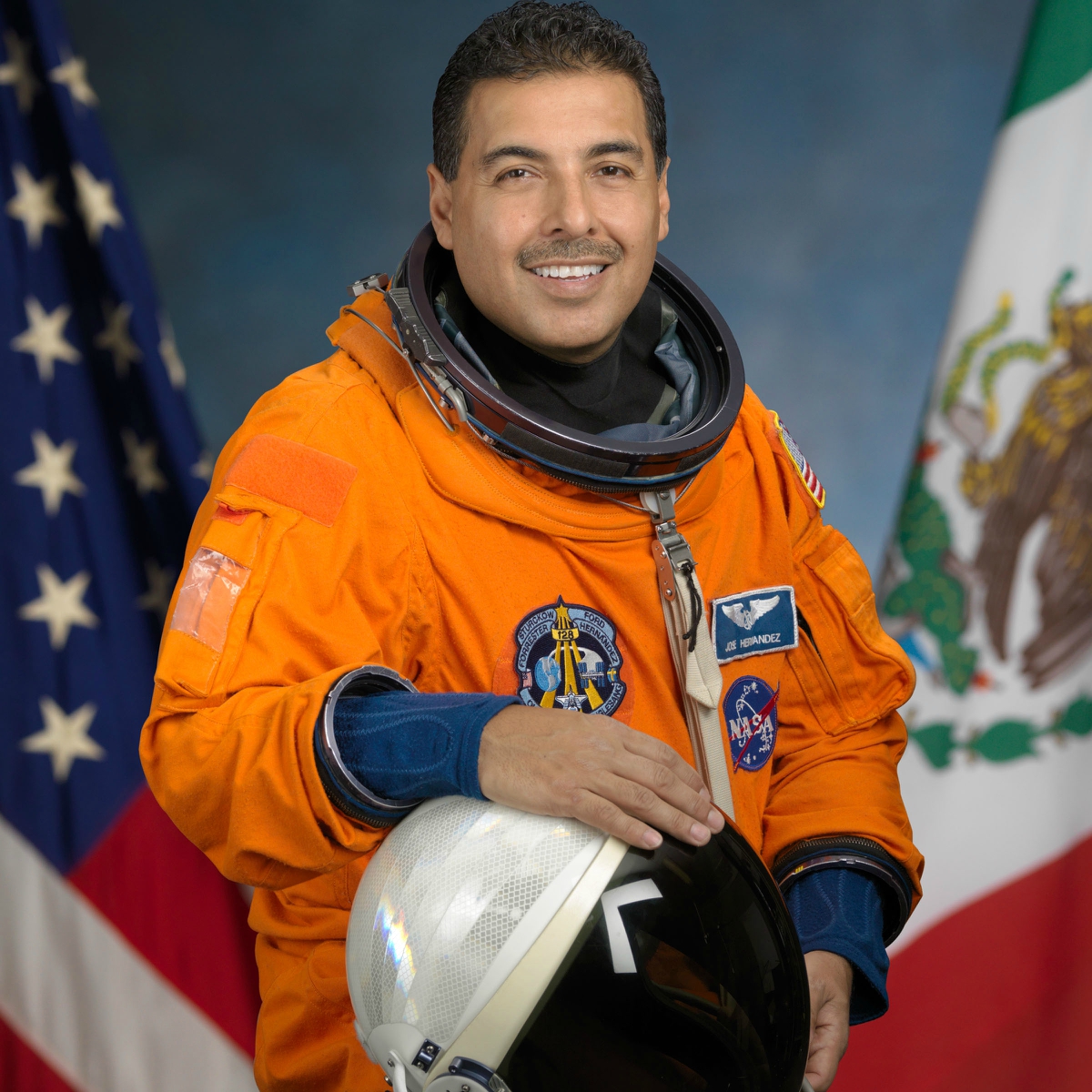 El hijo de campesinos mexicanos que llegó a ser astronauta en la NASA