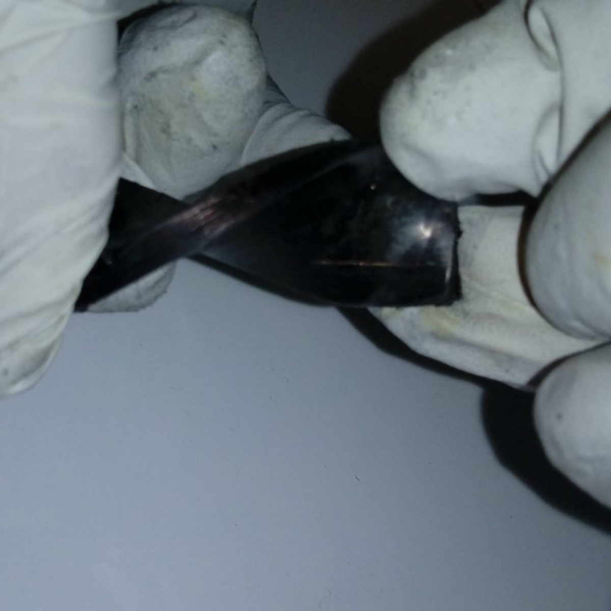 Mexicanos crean superbatería flexible capaz de cargar en 30 segundos