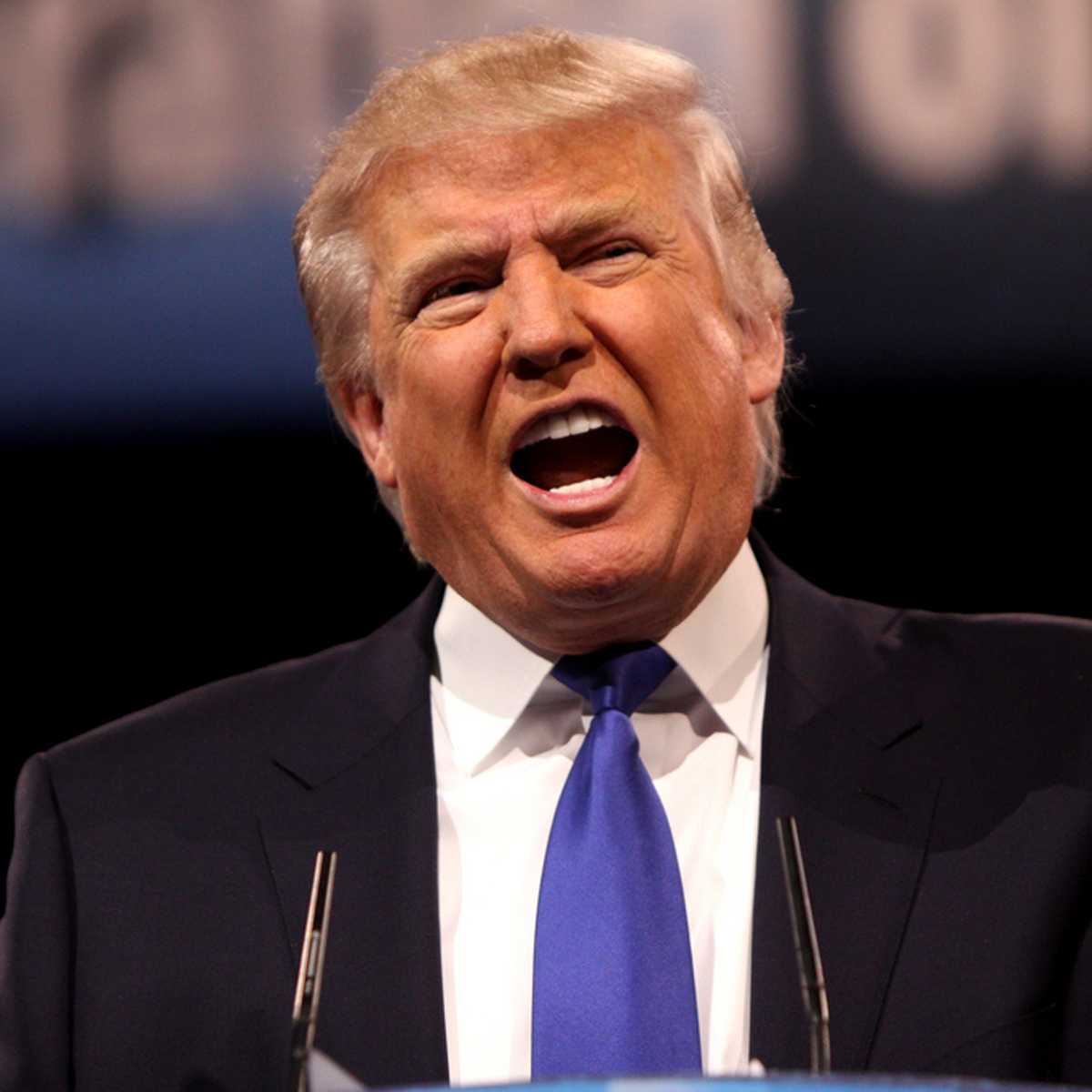 ¿Por qué Twitter no bloquea a Trump?