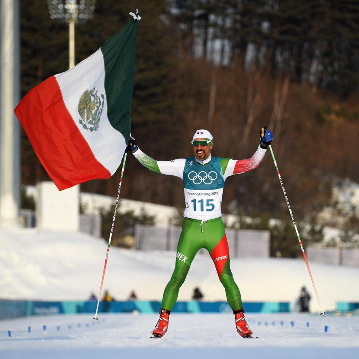 Germán Madrazo, el esquiador que ondea la bandera nacional en PyeongChang