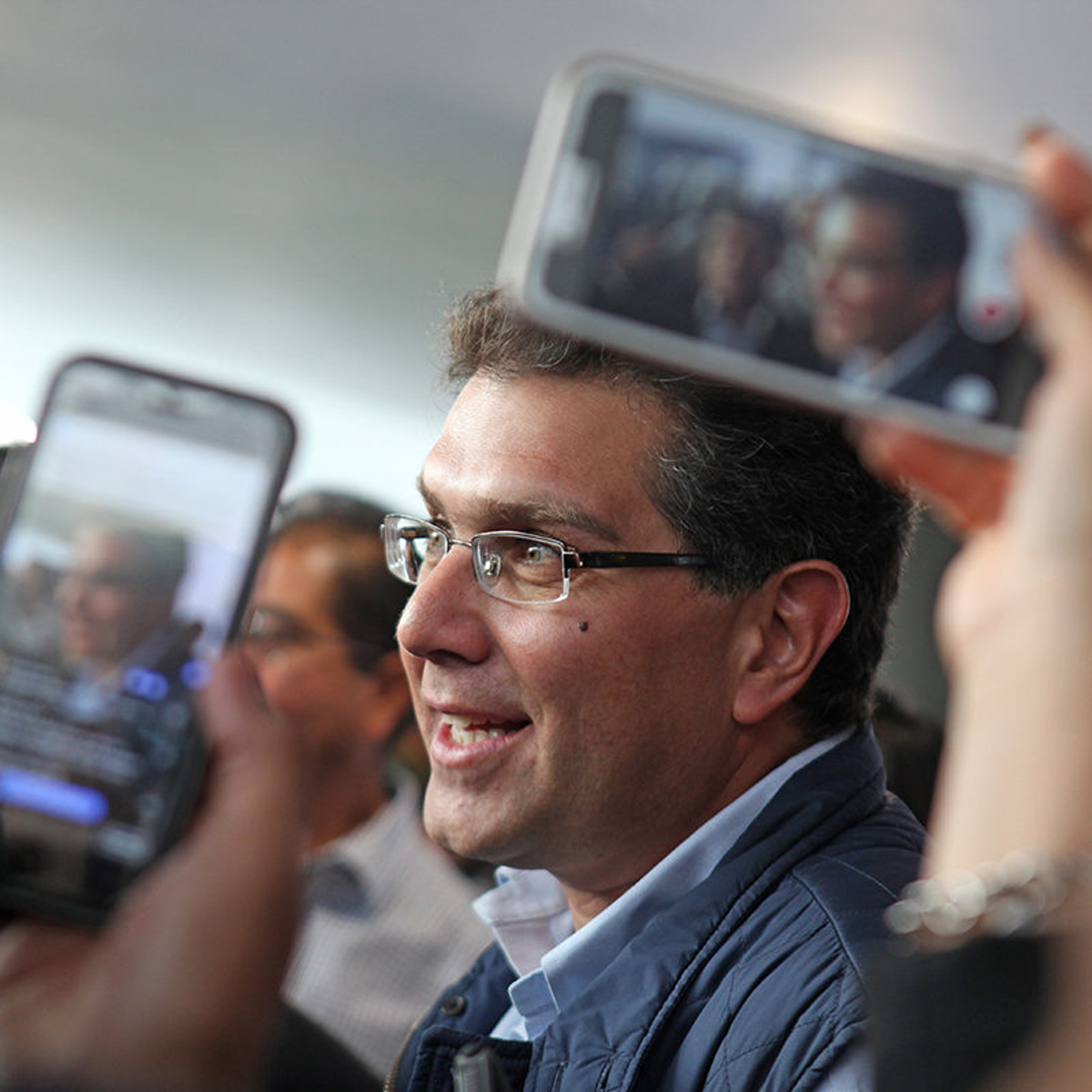 El aspirante que se puso innovador con sus spots 'inmersivos'