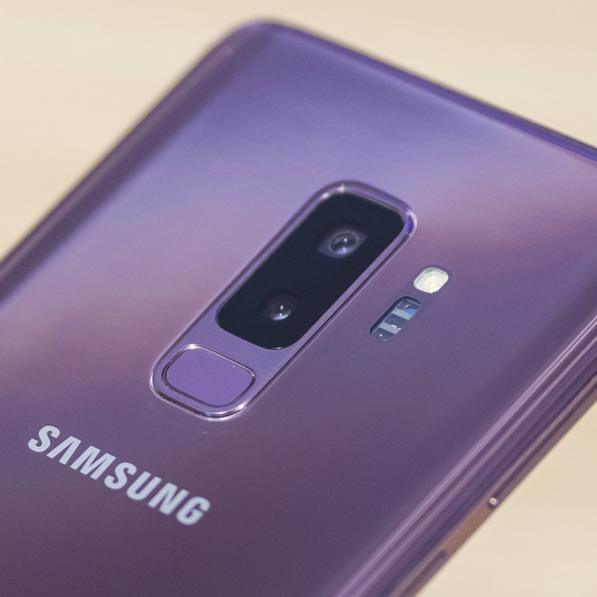 Samsung te pagará por canjear tu celular viejo