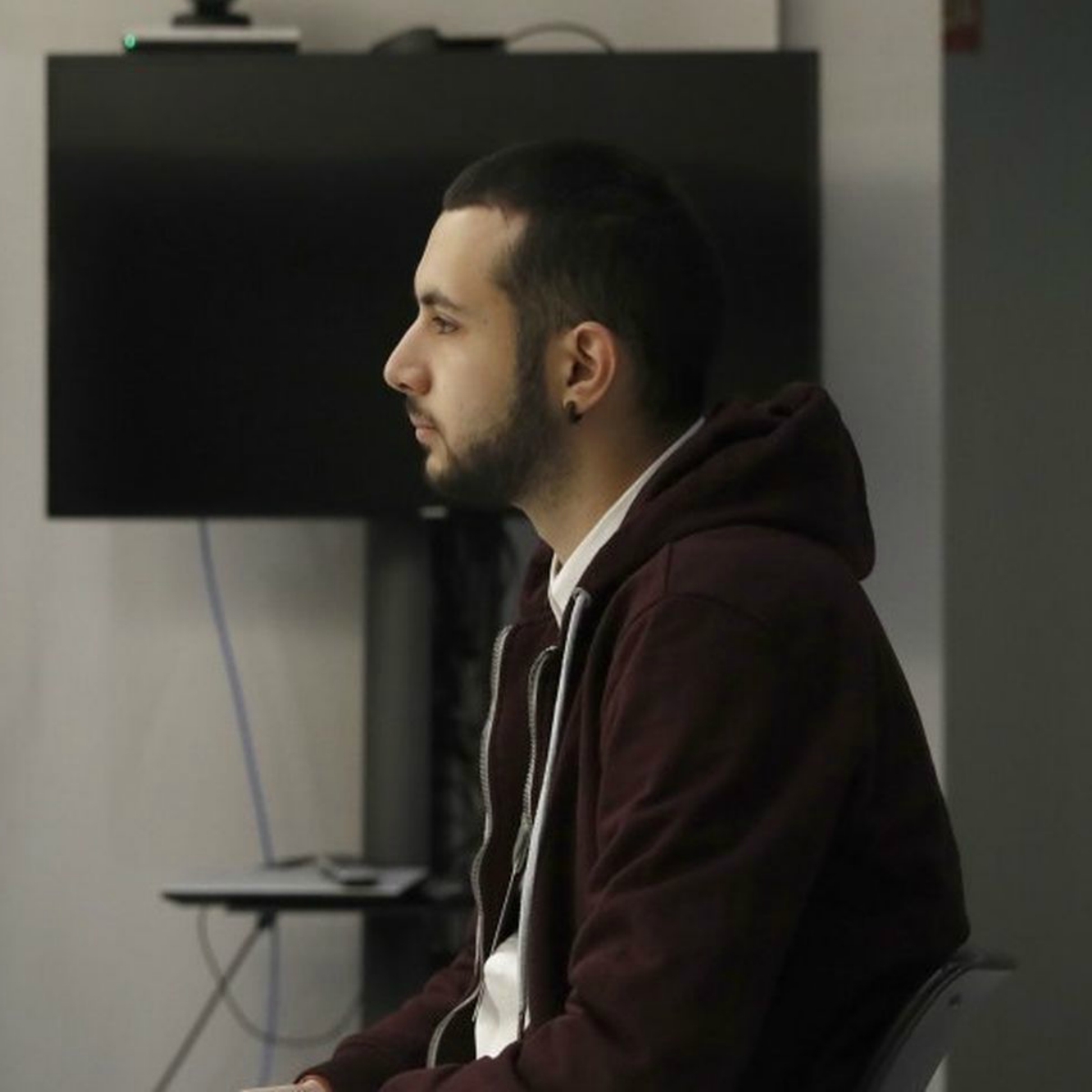 Lo condenan a cárcel por tuits en favor de los feminicidios