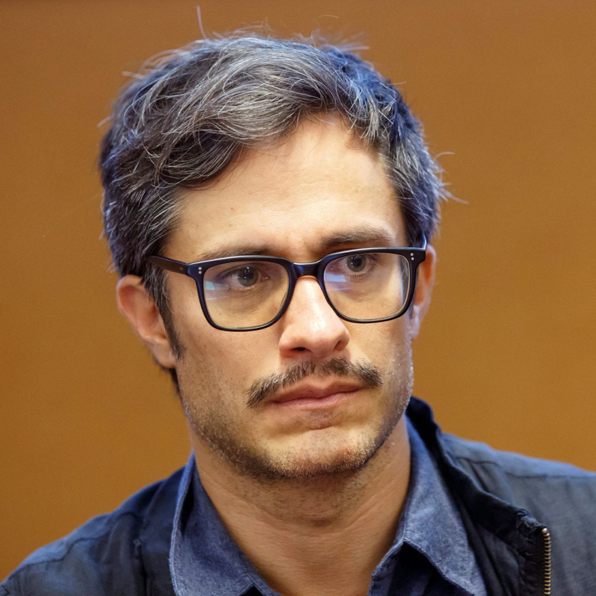 Gael García y Alfonso Cuarón estallan contra el gobierno mexicano con estos tuits