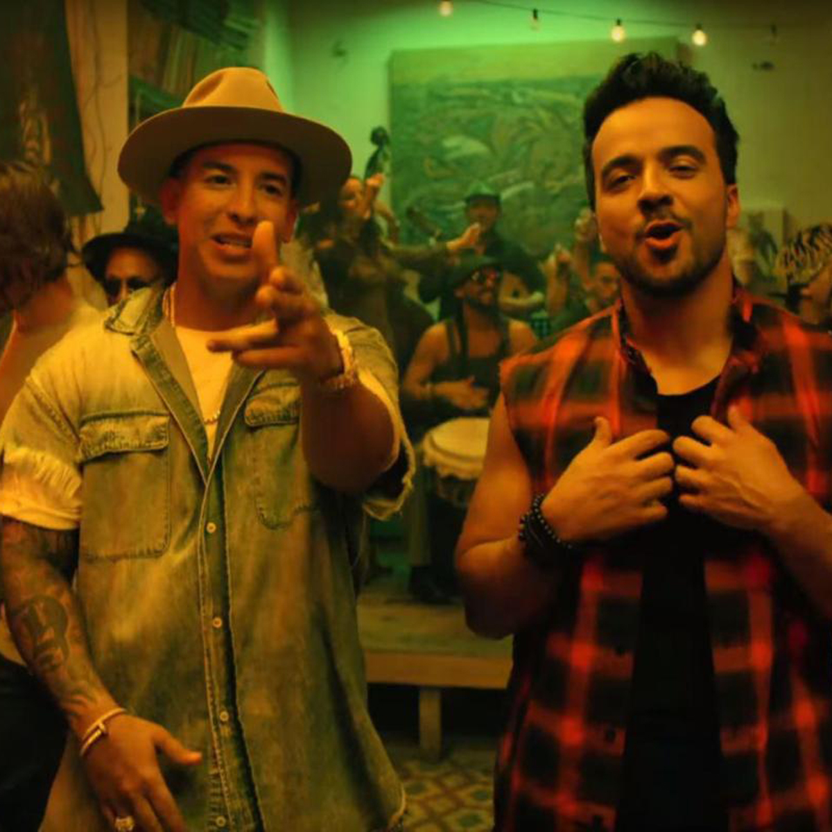 Hackers borran 'Despacito' de YouTube y el mundo está... ¿contento?