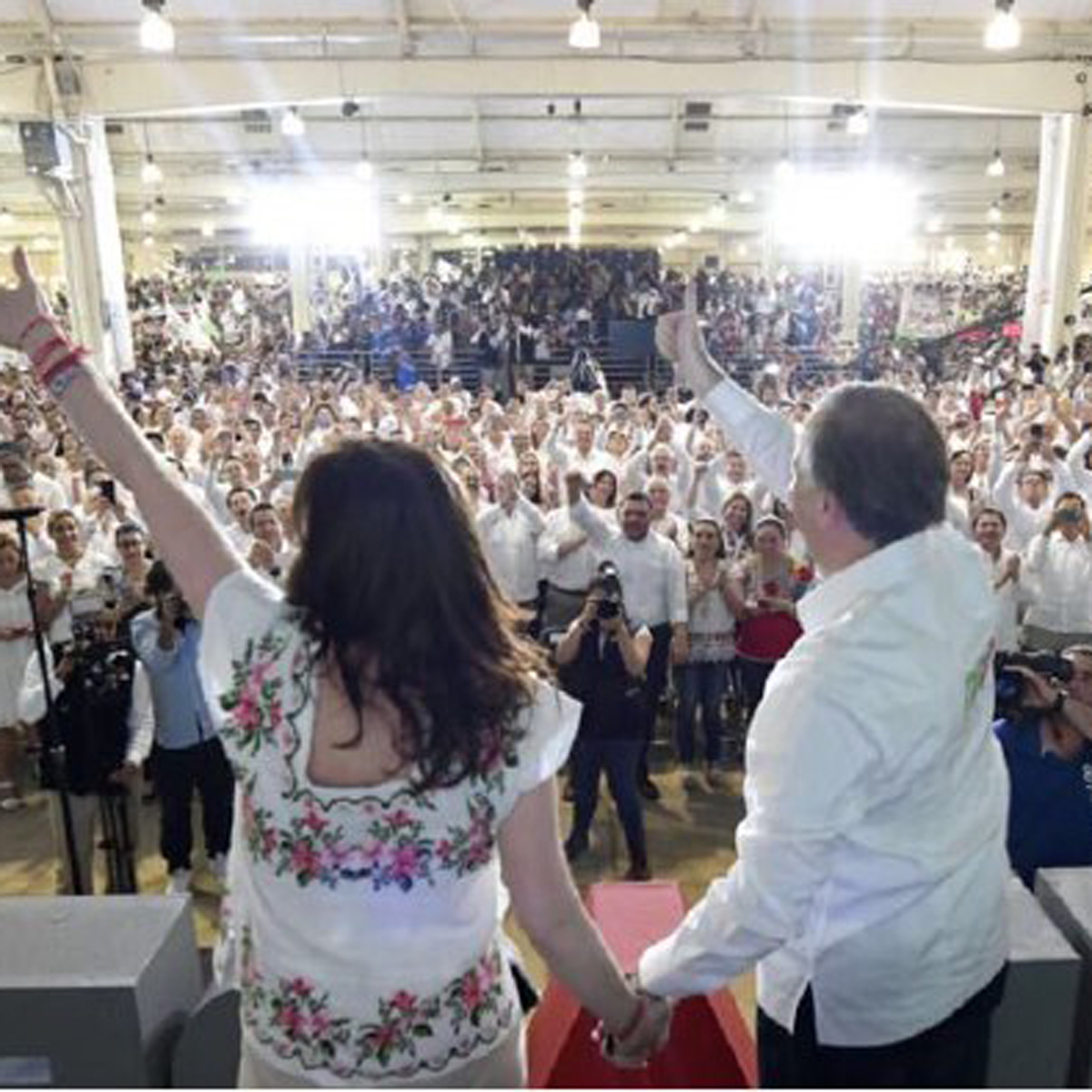 Así se estrenó #YoMero como candidato a la presidencia