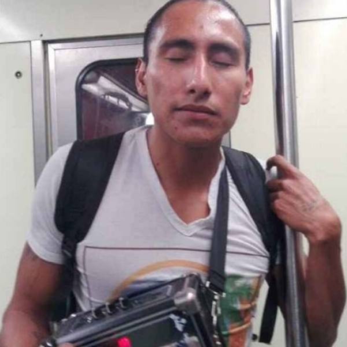 Atleta paralímpico es agredido por vagonero y la autoridad le niega justicia